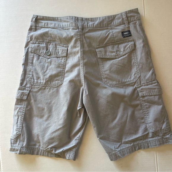 Vans Men’s Cargo Shorts Grey Color Size 32 - Picture 6 of 11